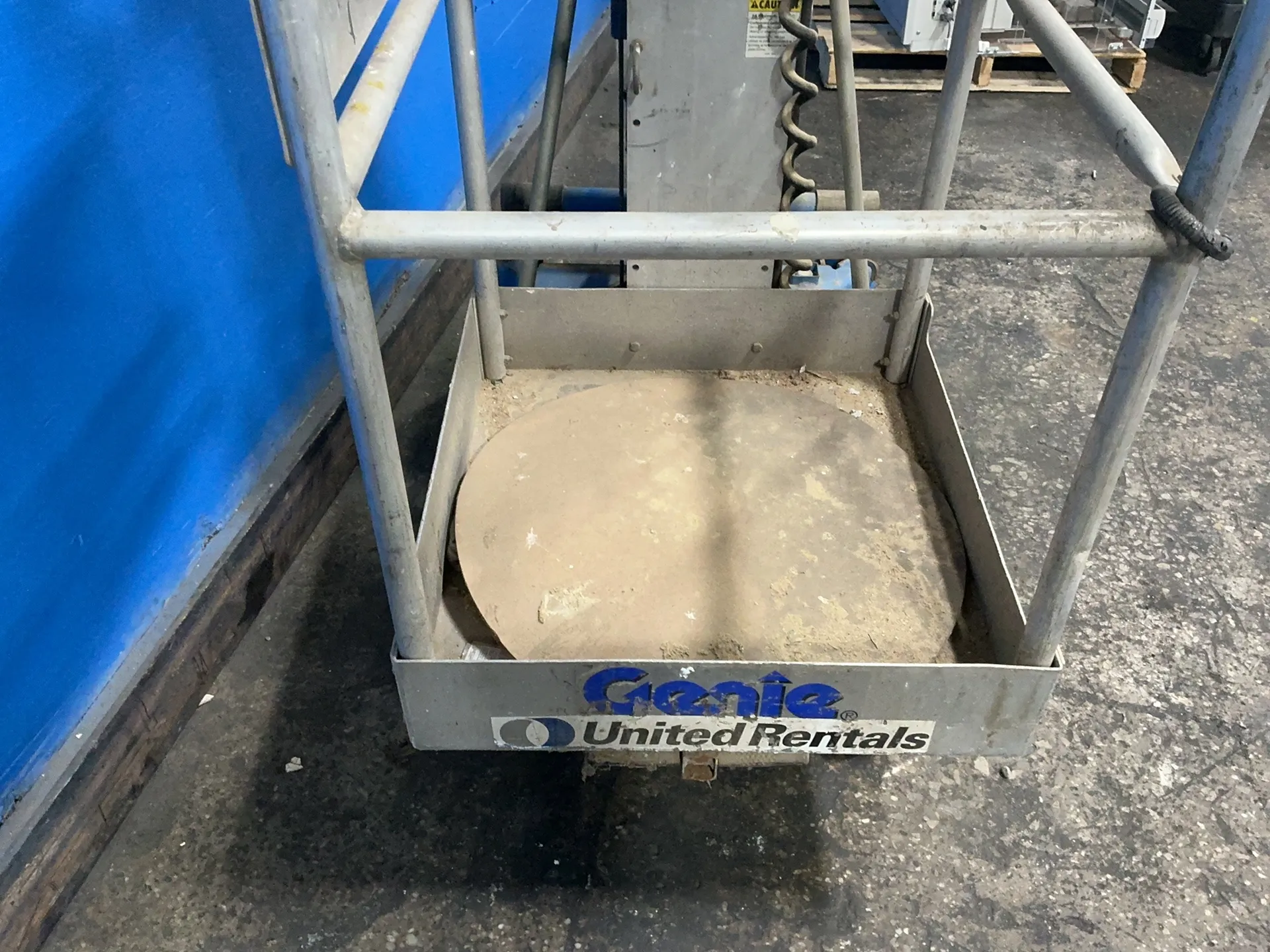 350 lb. Genie #AWP-25S, One Man Basket Lift, 12 V., 1996 - Image 6