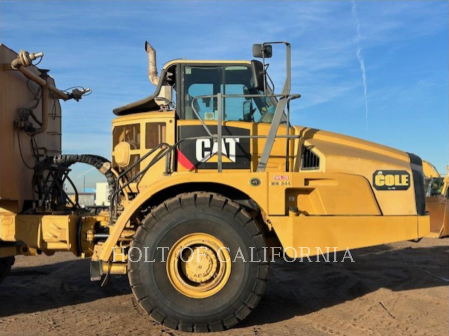Caterpillar 740B, Water Truck, 13700 hours, S/N: T4R00601, 2012 - Image 6