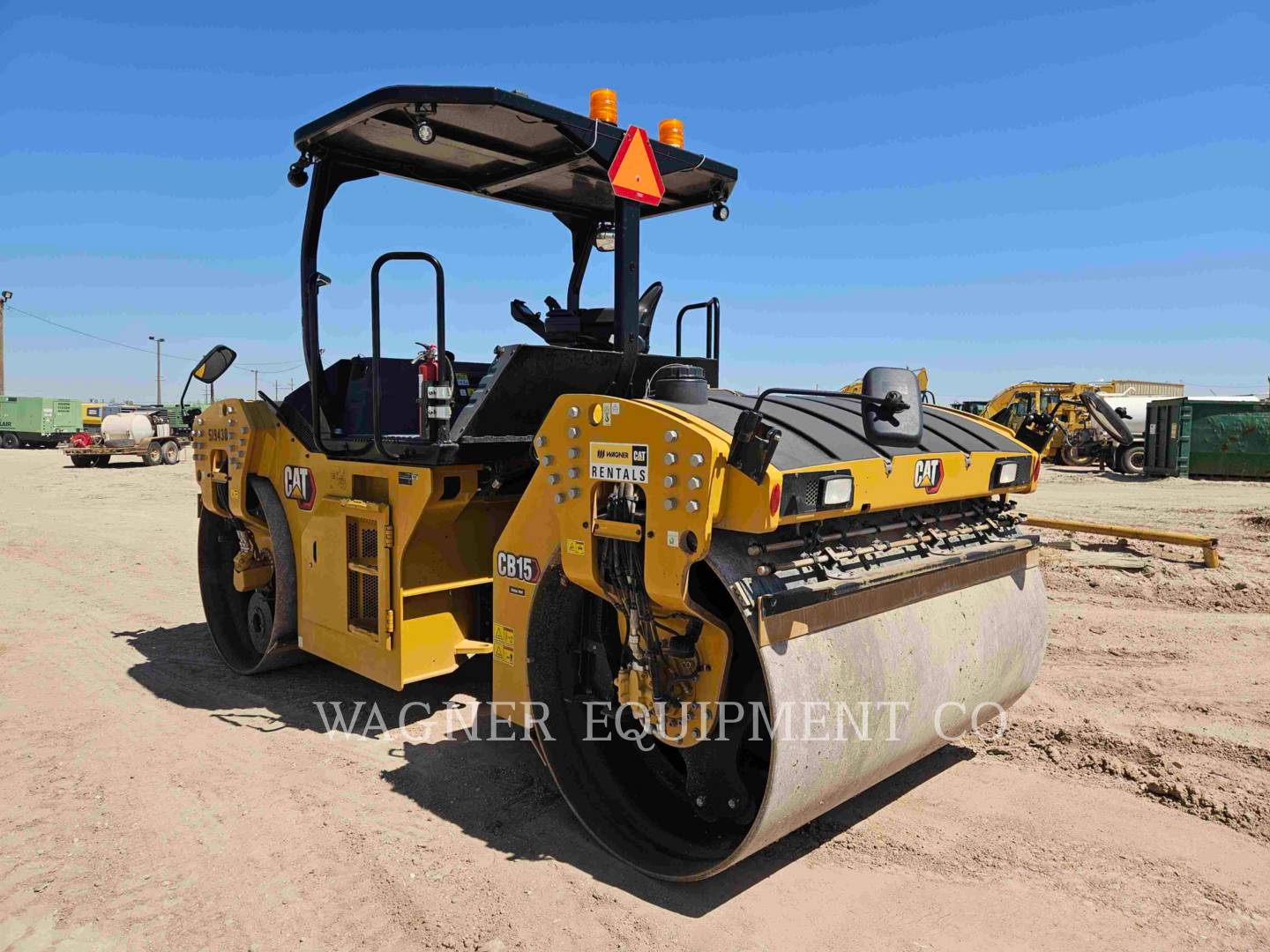 Caterpillar CB15, Compactor, 1055 hours, S/N: M9401164, 2024 - Image 4
