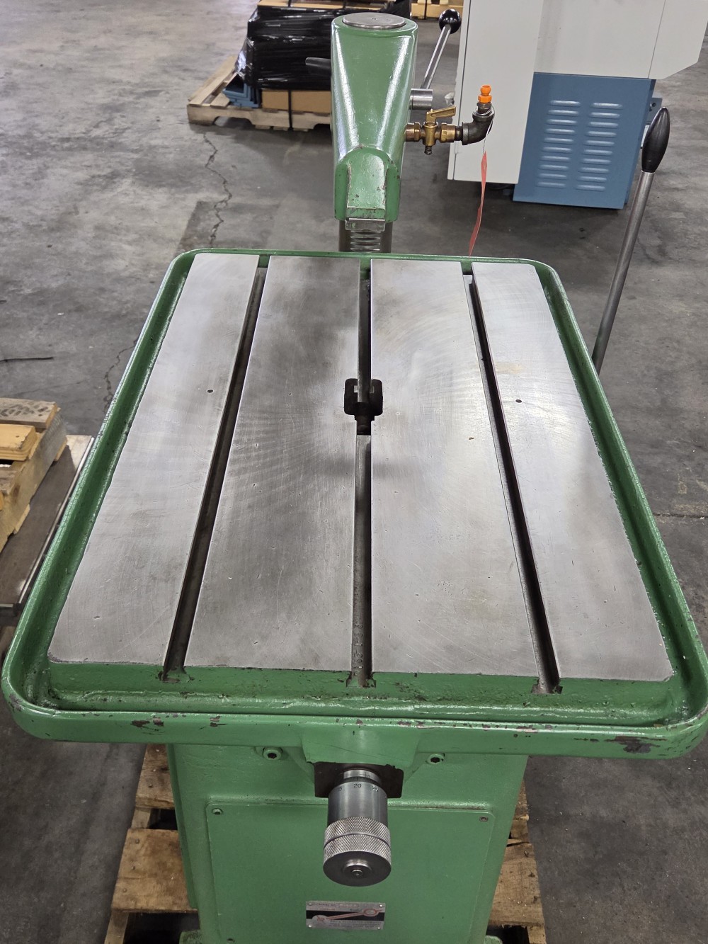 1-1/2" x 18" Hansford Davis #15, keyseater, 20" x31" tbl., 19" throat, 12" work height, 45 SPM, 2 HP, 460 V. - Image 4