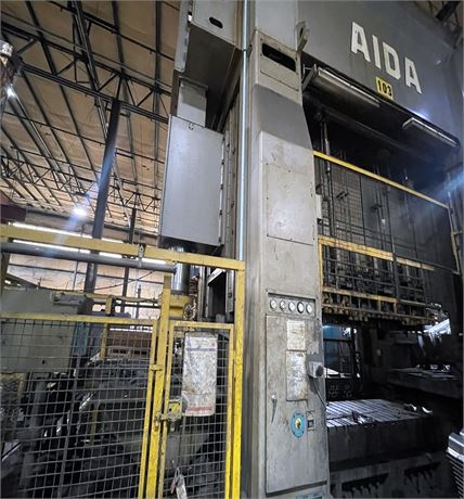 880 Ton, AIDA #FT2-80, straight side stamping press, 15.7" stroke, 12-25 SPM, 141.7" x 39.3" bolster, 35.4" - Image 4