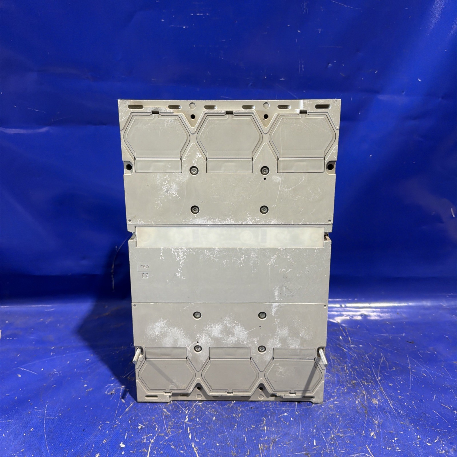 800 Amps, Schneider Electric Compact #PG800, circuit breaker, 3-pole, 18kA, 600 Volts - Image 5