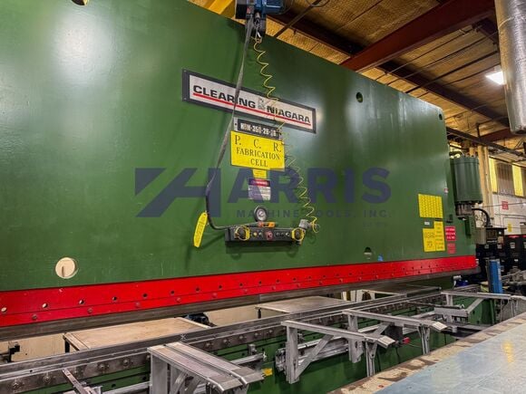 350 Ton, Clearing Niagara #HBM-350-26-28, CNC hydraulic press brake, 28' overall, 312" between housing, 12" - Image 3