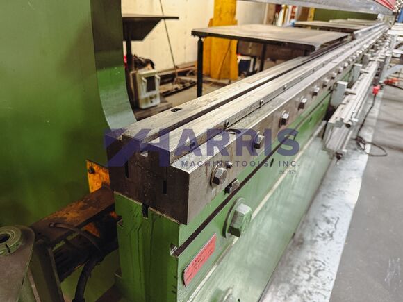 350 Ton, Clearing Niagara #HBM-350-26-28, CNC hydraulic press brake, 28' overall, 312" between housing, 12" - Image 10