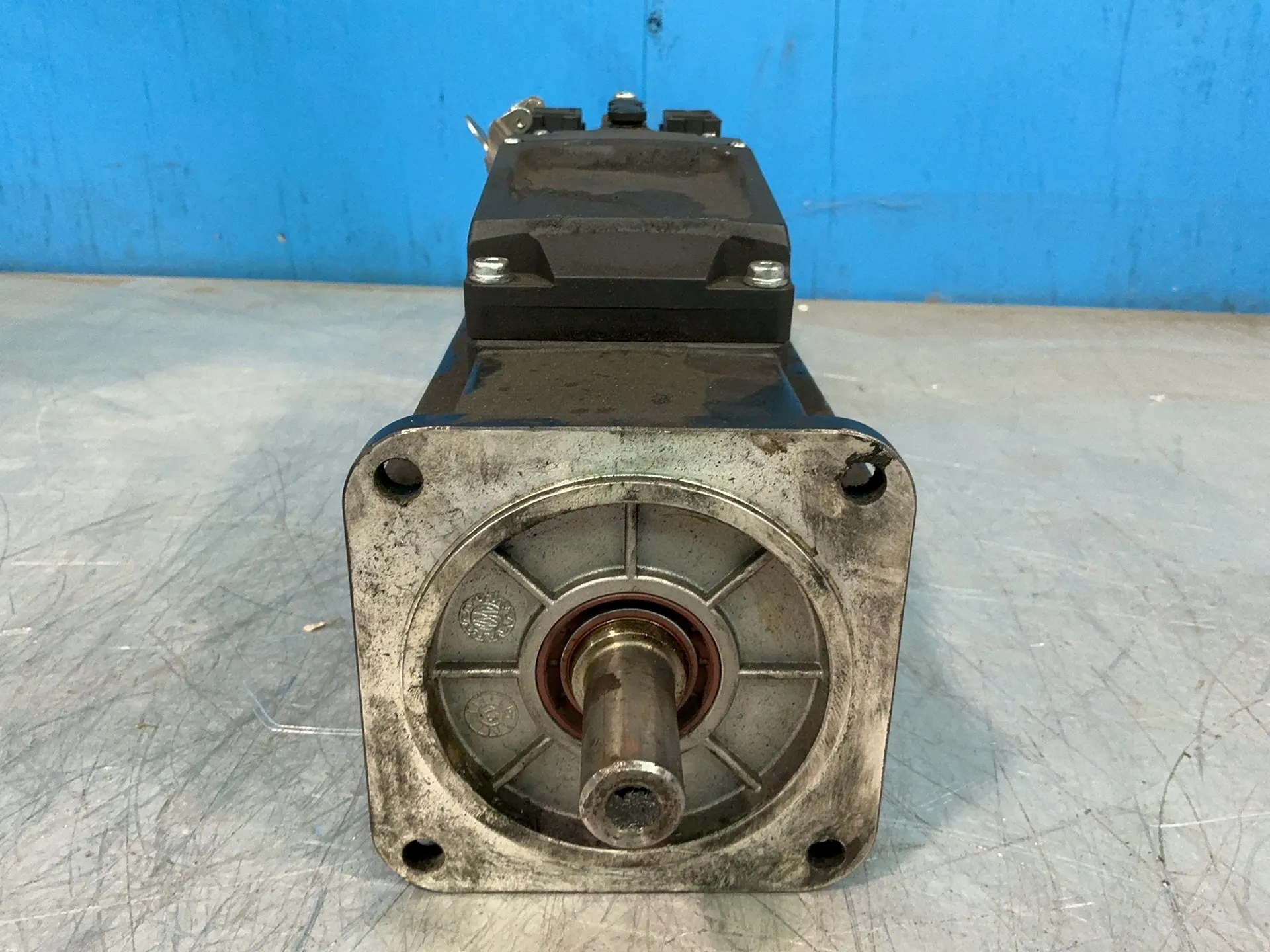 Rexroth #KSM02.1B-061C-35N-M3-HG0-ET-L3-D7-NN-FW, Servo Motor - Image 1