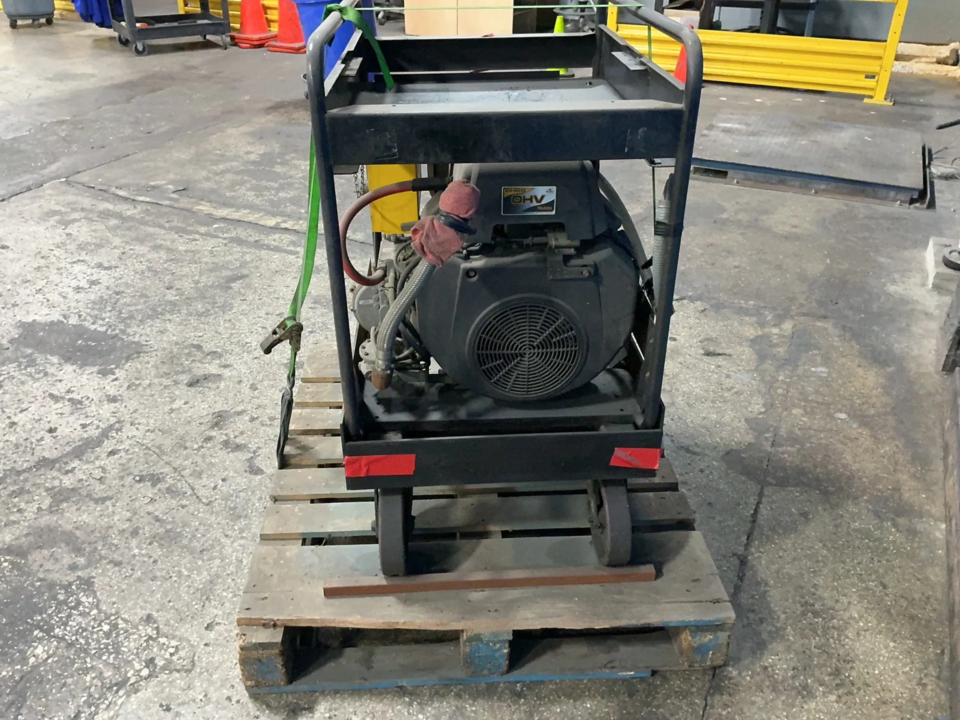 12 KW Robin #RGV12000, gas generator, Robin EH65 OHV engine, 12 Volts battery, 73.5 hours - Image 4