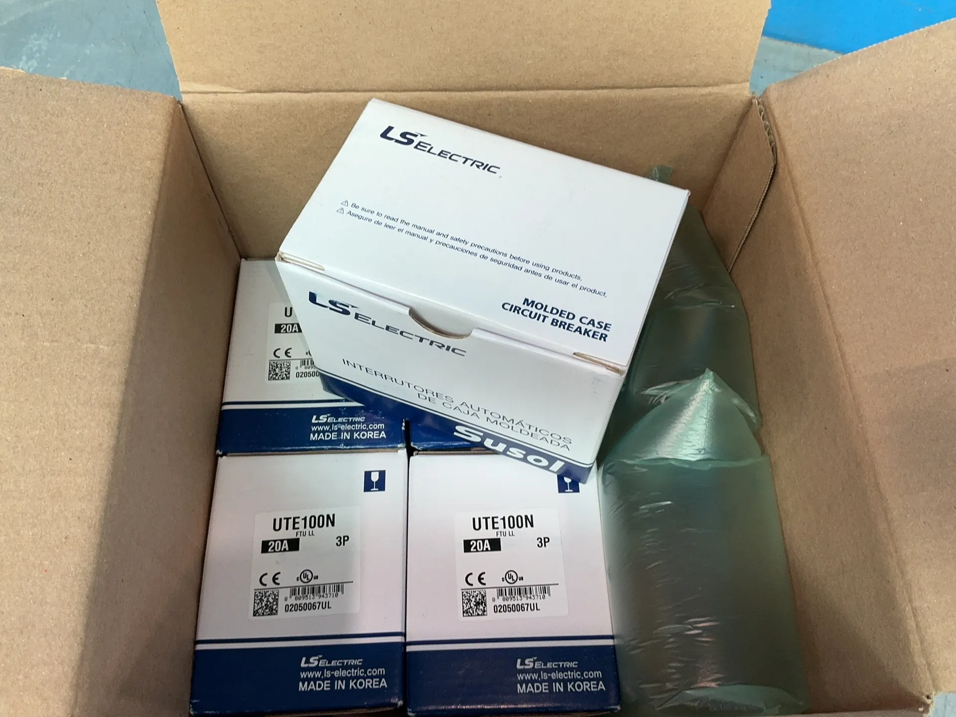 20 Amps, Leroy Somer Electric #02050067UL, molded case circuit breaker, LOT of 5, new - Image 4