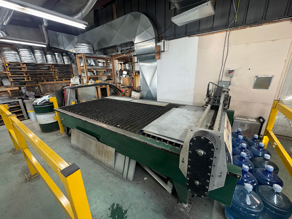 Vicon #8000-STD, CNC plasma cutting system, 5' x 10' cutting capacity, Powermax 1000 45 amp, 1000 IPM, ViSoft - Image 3