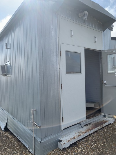 Federal Pioneer, MCC, 600 Amp., 4160 Volts, 3 phase, skidded, housed, heated, AS IS - Image 4