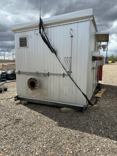 Danieli, 8" 600# meter package, 17' x 8' x 7' building, (3) chemical injection pumps, skidded, sour, 2020 - Image 3