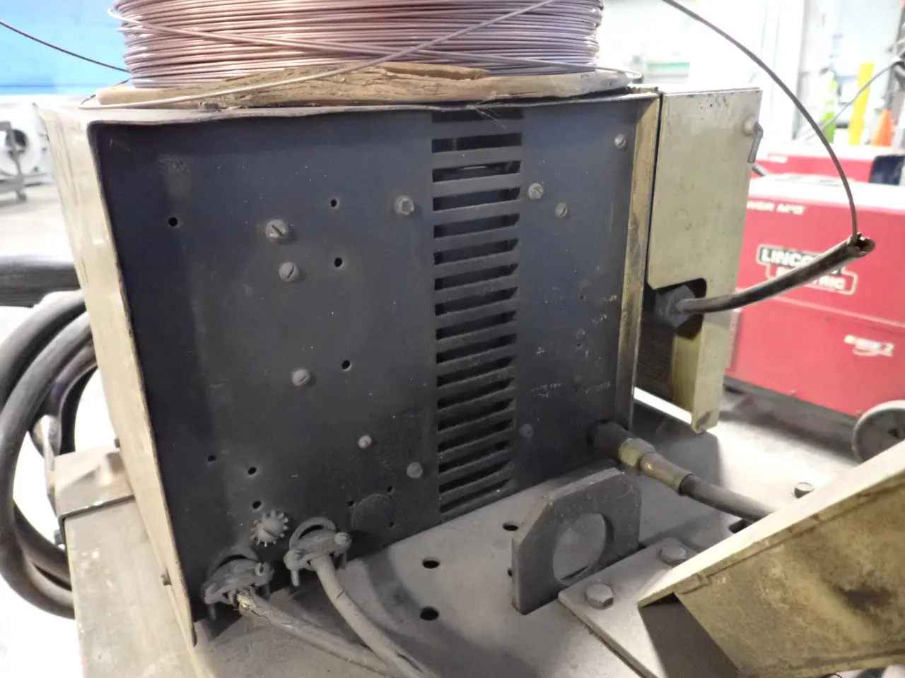 Hobart #FABRICATOR, welder, w/ wire feeder - Image 6