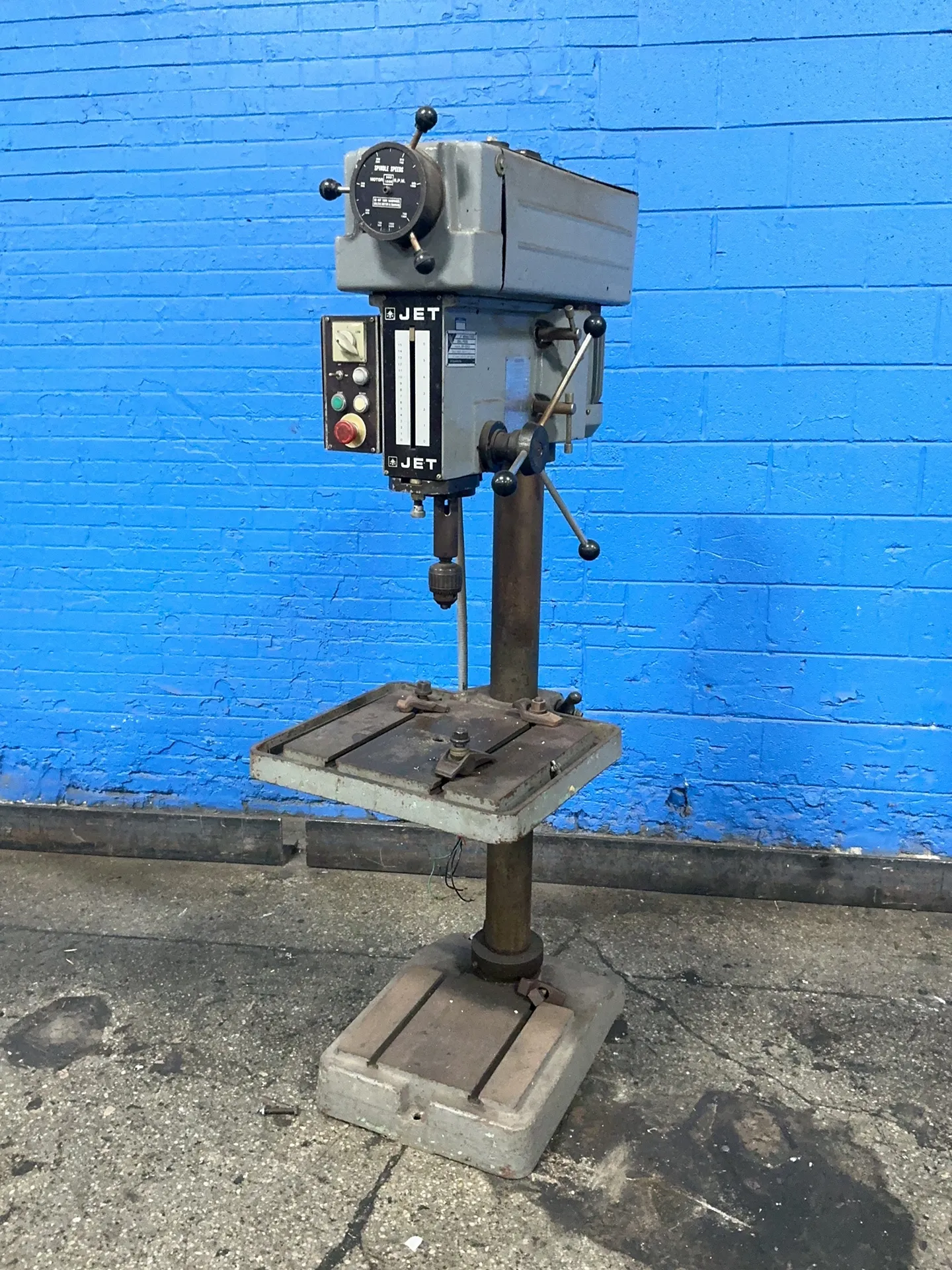 Jet #JDP-125VS-3, vertical drill press, 1-1/4" / 20" capacity, 18" x 16" T-slot table, 2 HP, 220 V. - Image 6