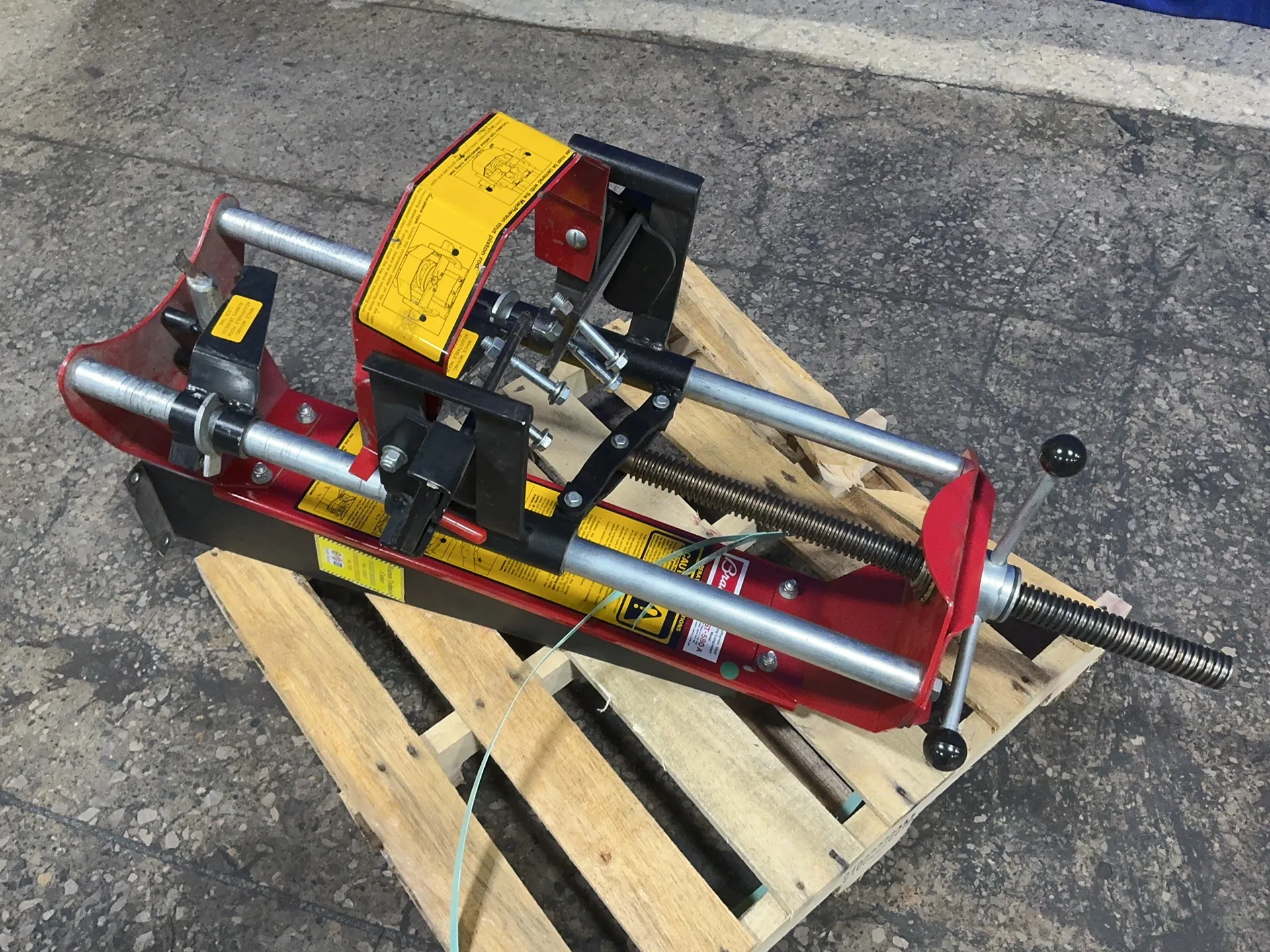 Branick #MST-580-A, MacPherson strut spring compressor - Image 5