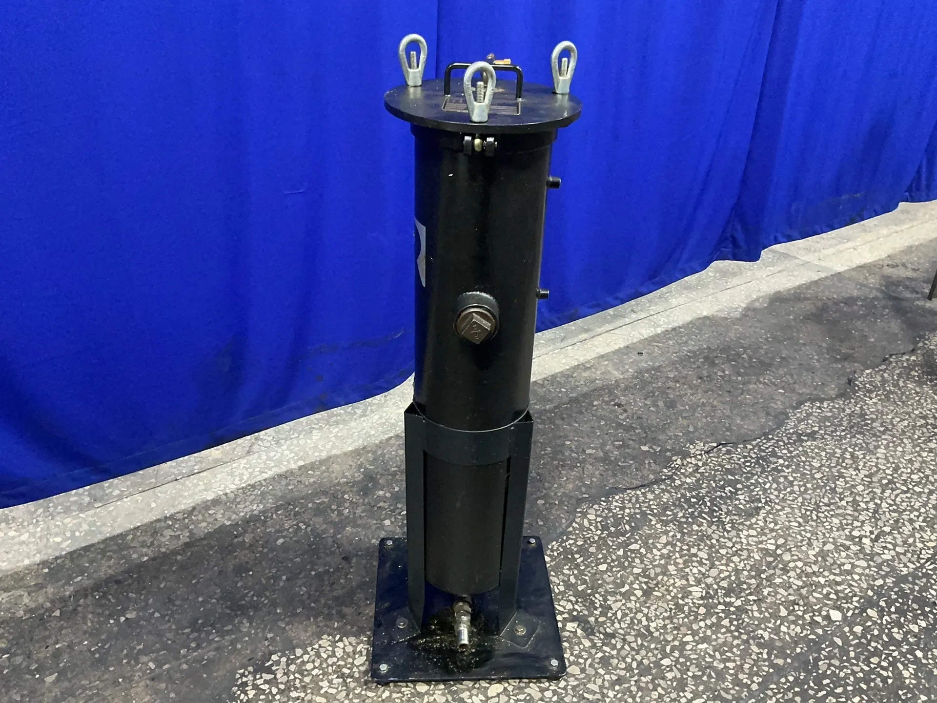 Rosedale #NCO830-2P-X-150-CBN-PR, liquid bag filter housing, 10 gallon, 150 psi, 2007 - Image 2