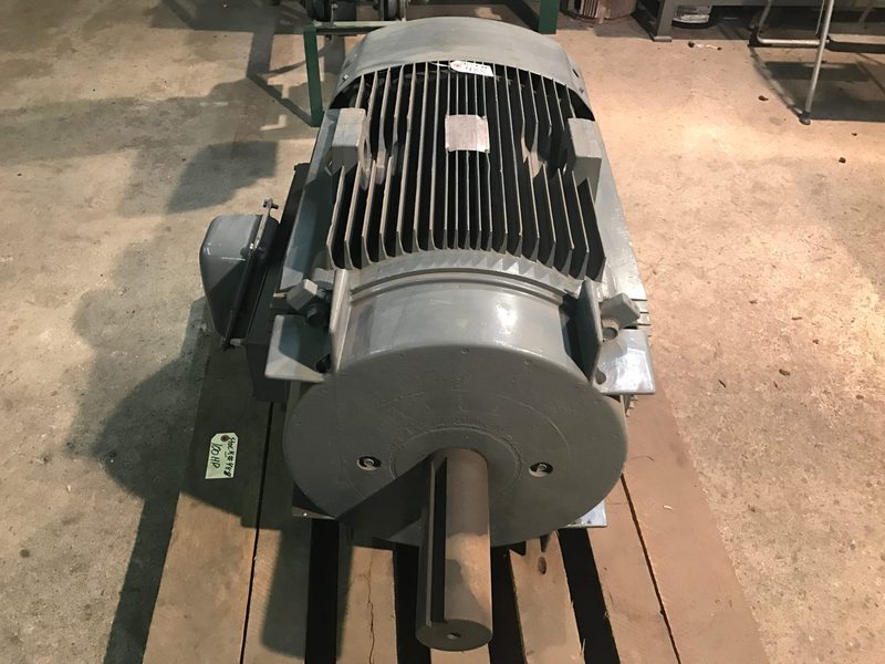 100 HP 900 RPM General Electric, Frame 444/5T, TEFC, surplus, 460 Volts - Image 1