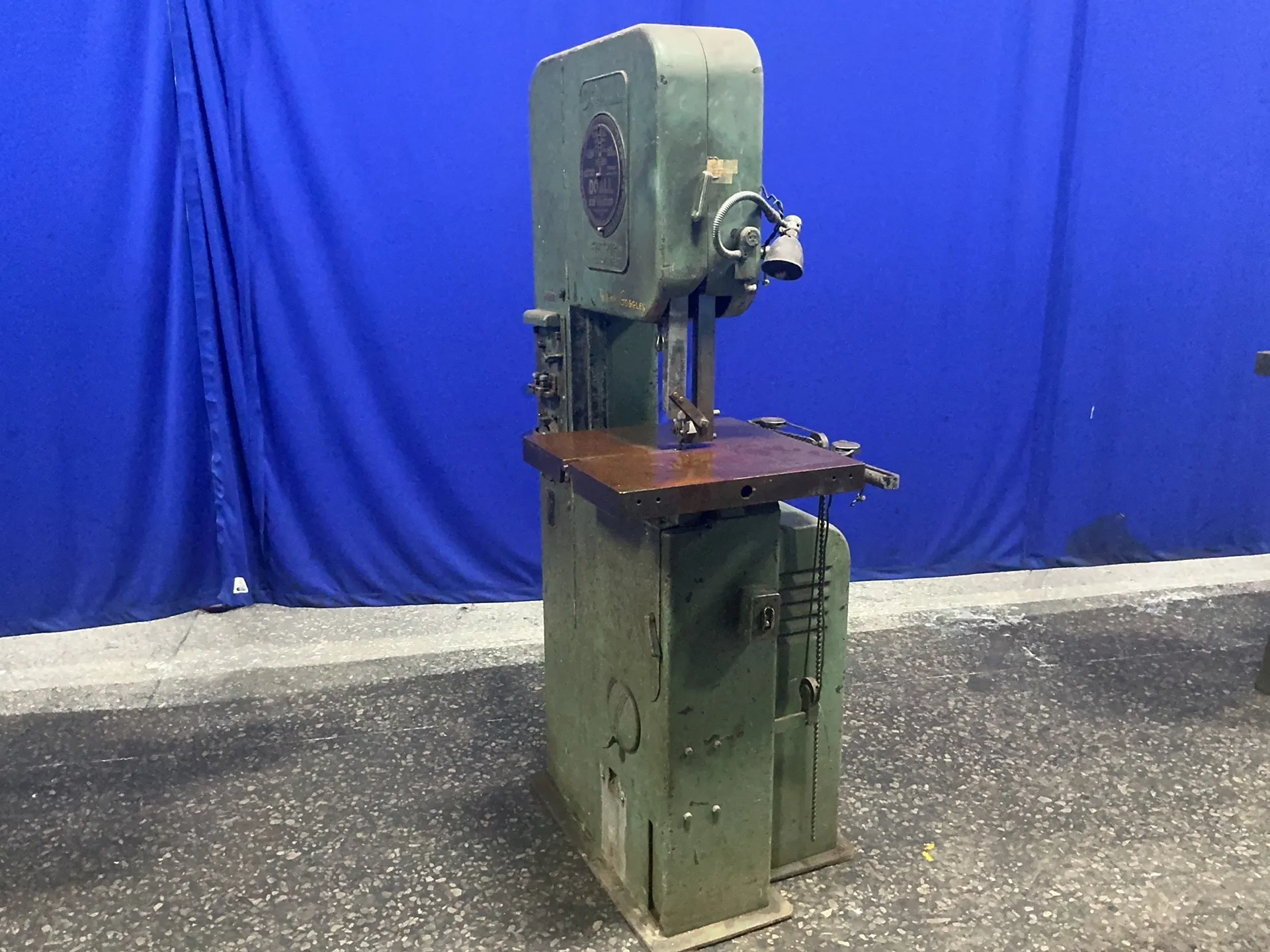 16" DoAll, vertical band saw - Image 2
