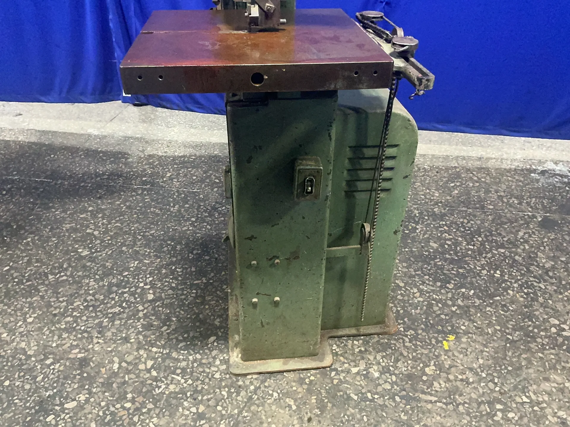 16" DoAll, vertical band saw - Image 5