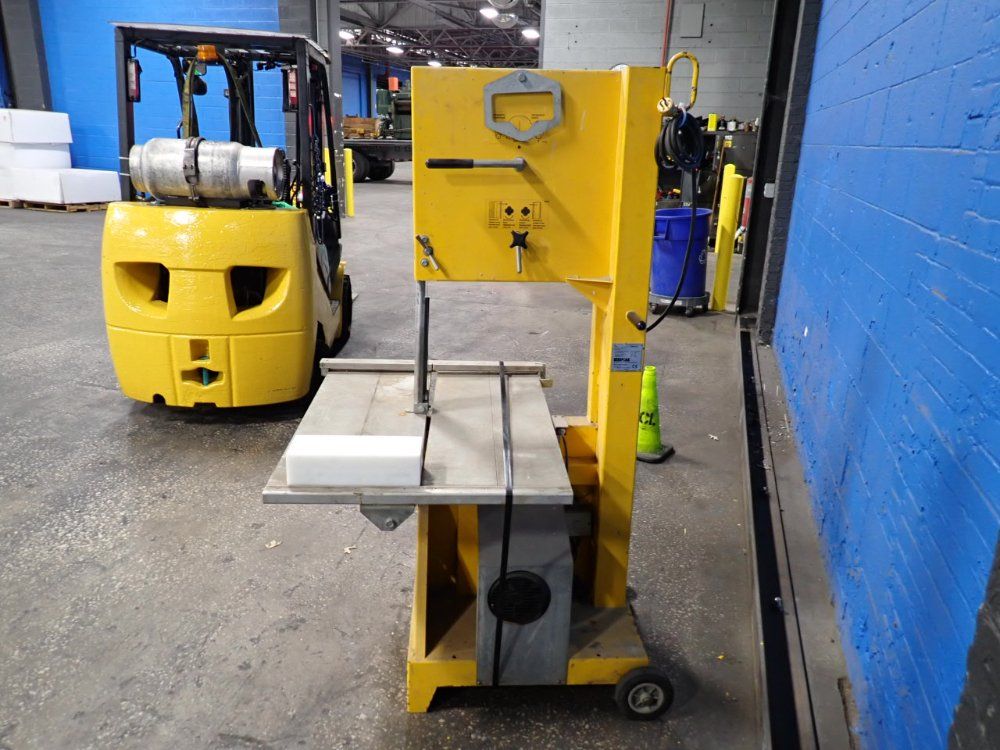 19" x 16" Ytong #MBS-502, vertical band saw, 2 HP, 1775/1550 RPM, 20 Amps, 110 V. - Image 3