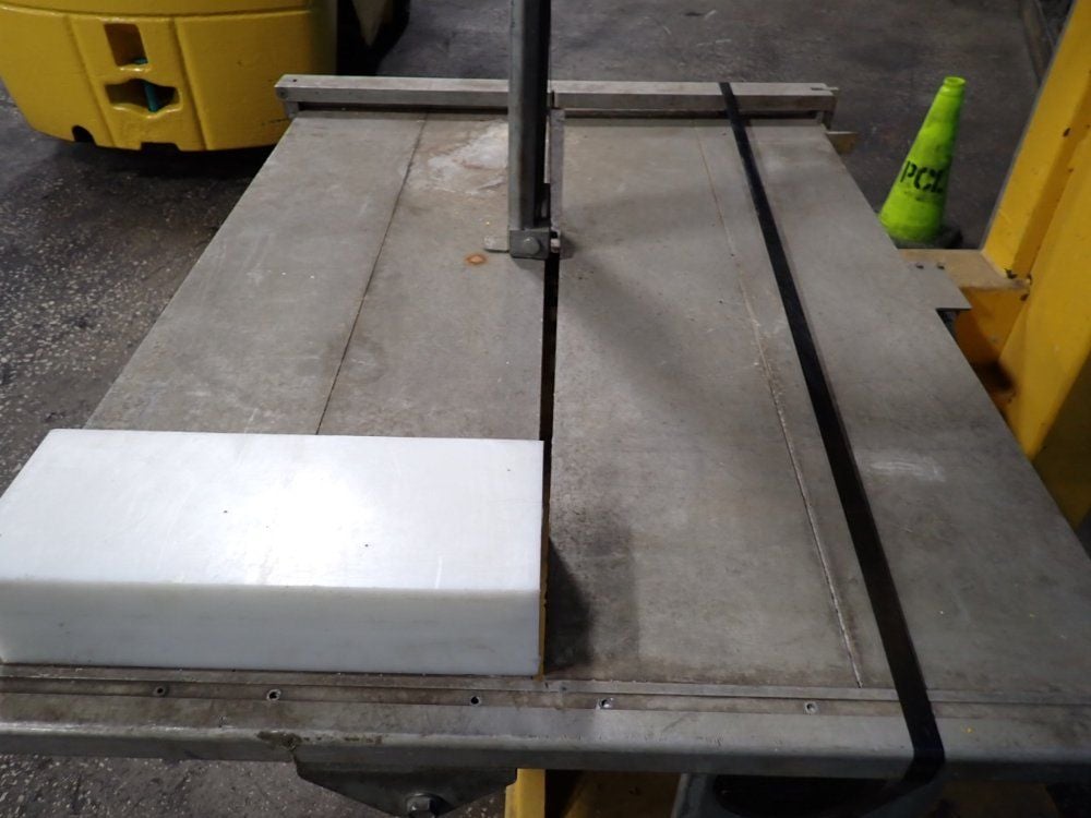 19" x 16" Ytong #MBS-502, vertical band saw, 2 HP, 1775/1550 RPM, 20 Amps, 110 V. - Image 5