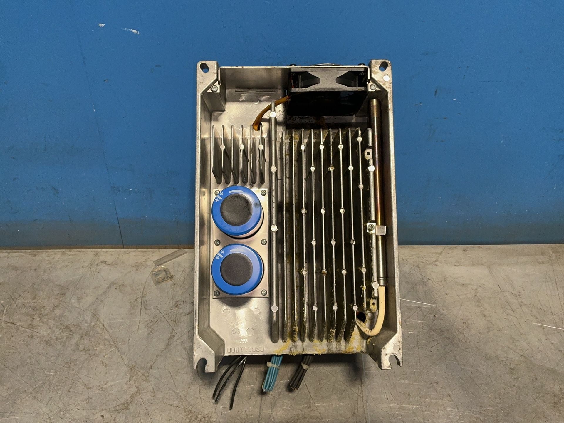 5 HP Baldor #VS1SP45-1B, H2 Inverter, 7.6 Amps, 3 phase, 50/60 Hz, 480 Volts - Image 3
