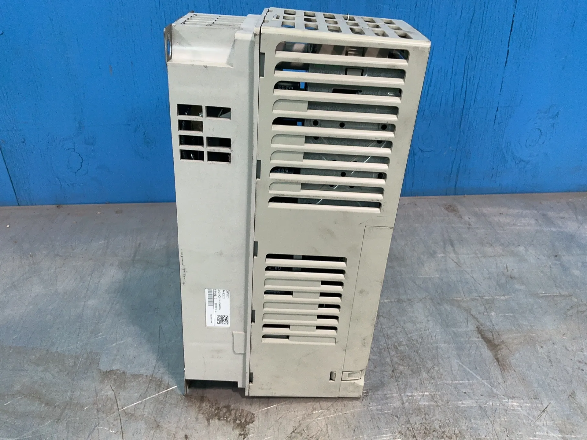 7.5 HP Allen-Bradley #20G11ND011AA0NNNNN, PowerFlex 755 Servo Drive, Series A, 9.5 Amps, 3 phase, 47-63 Hz - Image 5