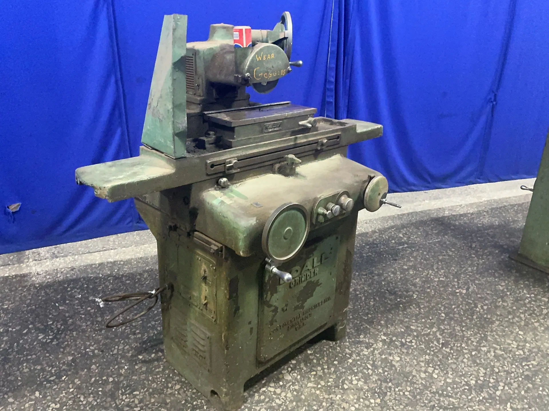6" x 18" DoALL, surface grinder, 1 HP, 3300 RPM - Image 2