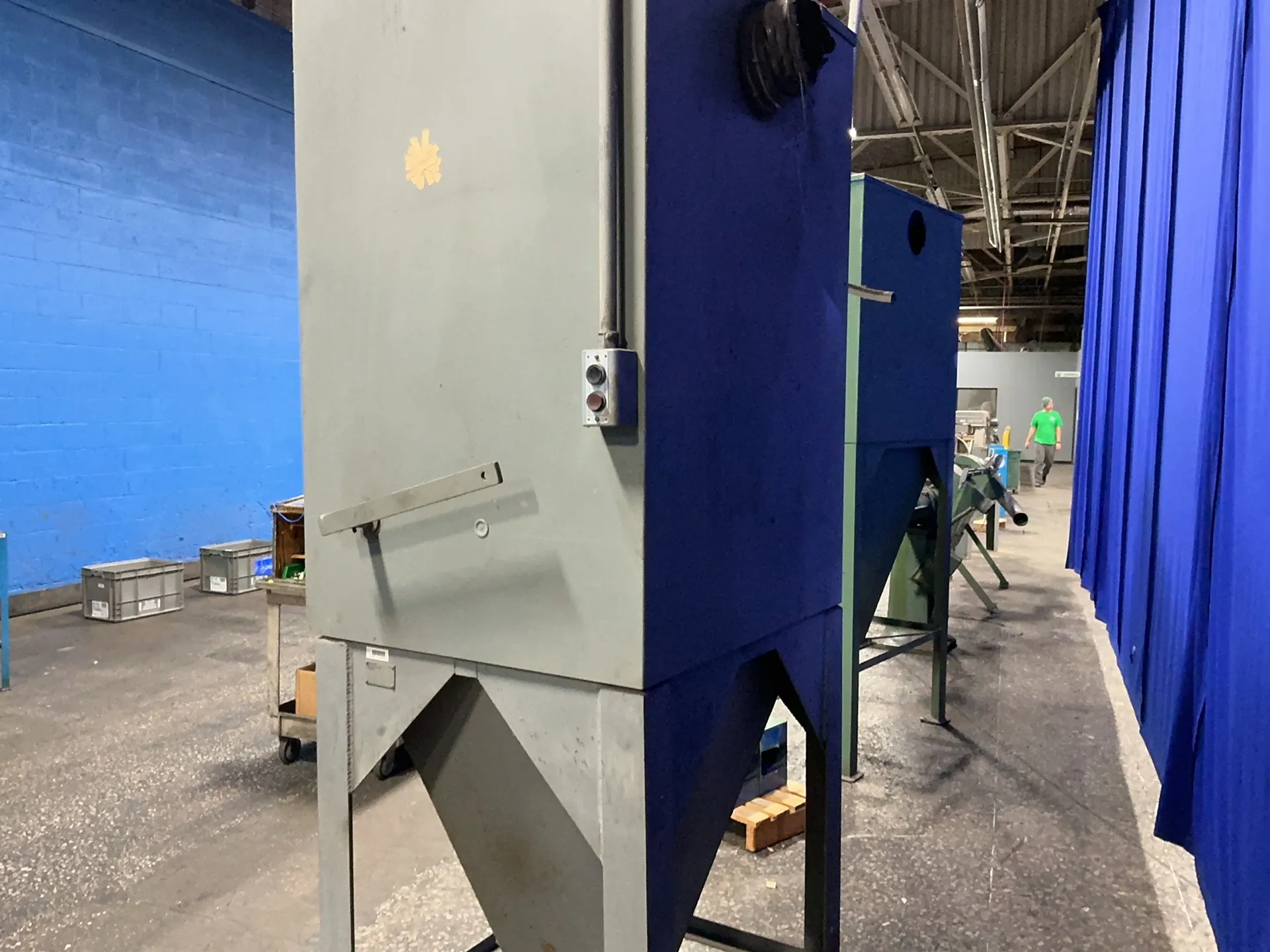 American Air Filter, Dust Collector, 27" x 30" x 74" - Image 6