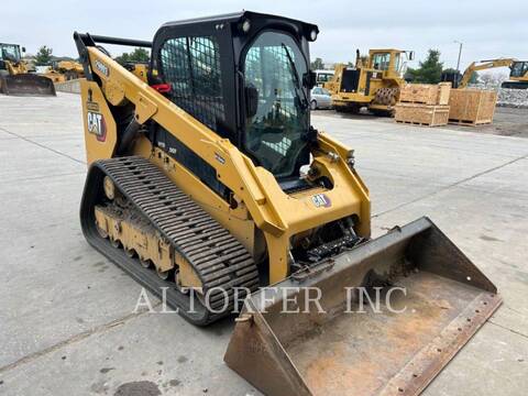 Cat 299D3, Skid Steer Loader, 610 hours, S/N: DY909906, 2023 - Image 2