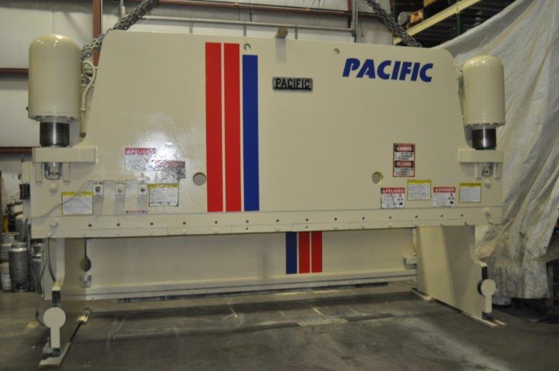 300 Ton, Pacific #300-16, hydraulic, 174" between housing, 30 HP, 20" open hgt, 9" throat, 1969 - Image 1