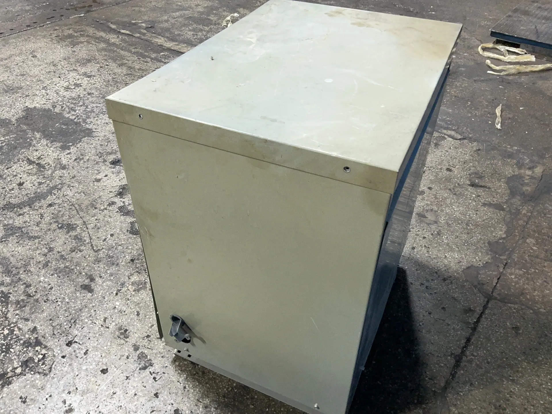 75 KVA 480 Primary, 208/120 Secondary, General Electric 9T23B3874, Dry Type Transformer, 3 Phase, Type 2 - Image 5