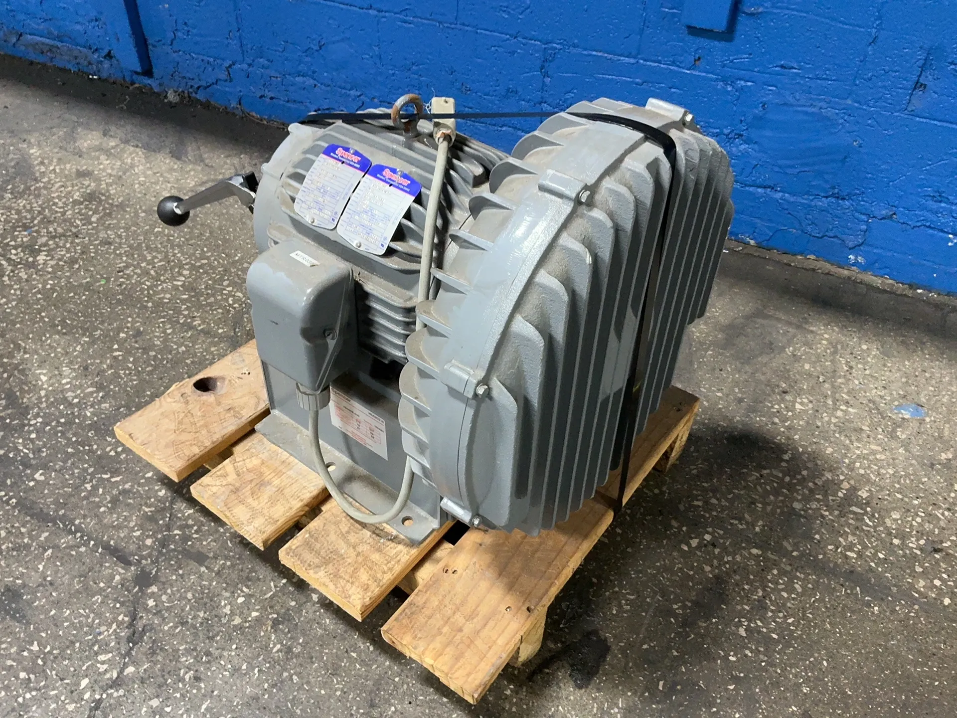 370/307 cfm, Spencer #VB055B-303, Blower, 6.25-7.5 HP, Multi-Voltage - Image 2
