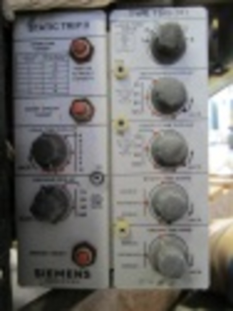 800 Amps, Siemens, RL-800, electrically operated, drawout, #AB5252 - Image 1