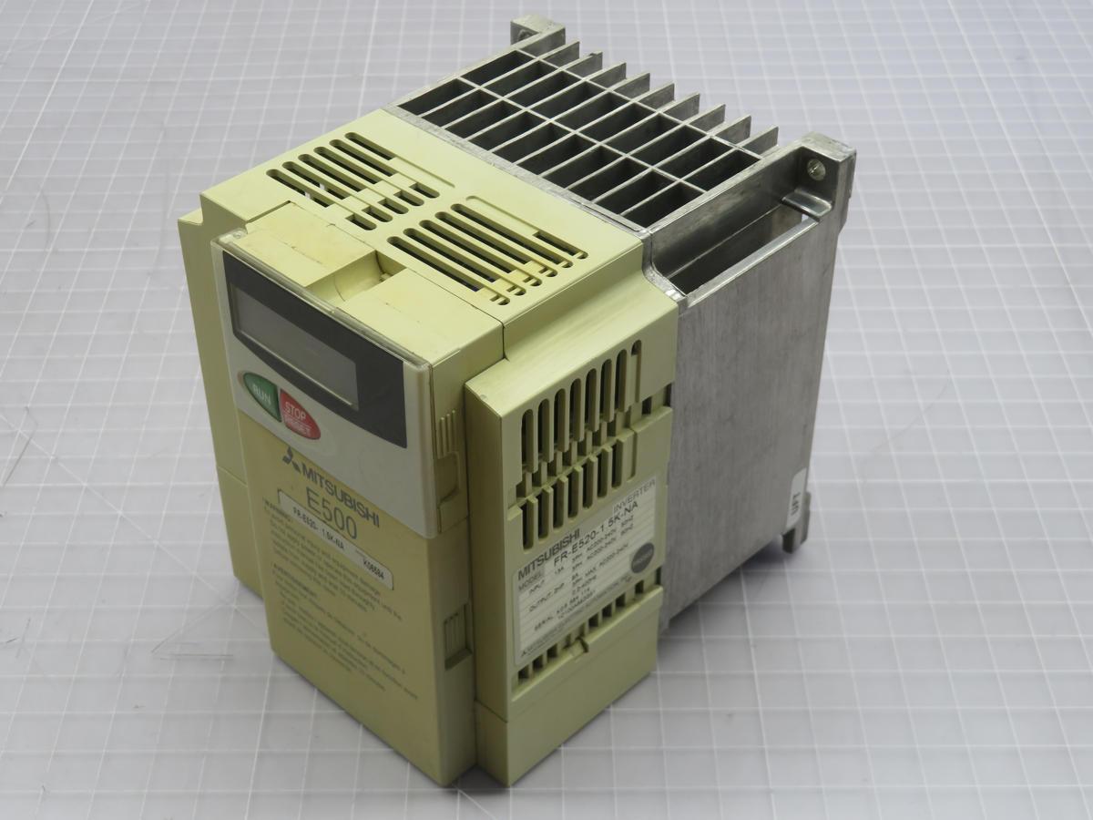 2 HP Mitsubishi #FR-E520-1.5K-NA, inverter AC drive, 8 Amp, 200-240 Volts, 3 phase - Image 2