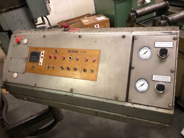 18" x 18" Hem #V100LA-2, fully automatic vertical band saw, 171" x1.5" blade, 5 HP, 1996 - Image 2