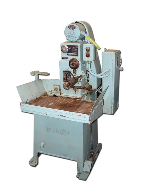 Sunnen #MAN .120"-2.65", 4 speed, 250-820 RPM, 1/3 HP, 110/1/60, loaded w/ tooling - Image 1