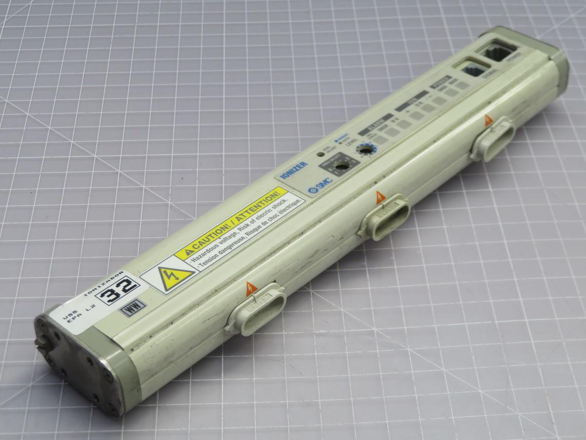 SMC #IZS31-300P-BF, IZS31 series bar type ionizer, 300 mm bar, NPN output - Image 2