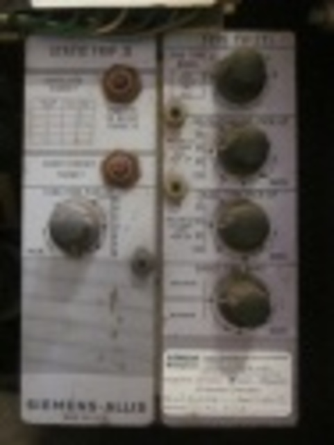 1600 Amps, Siemens-Allis, LA-1600, manually operated, drawout, #AB3166 - Image 2