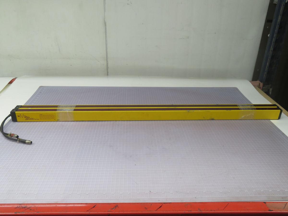 STI #MS46-30-1215-Q1-X-9C1, MS46SR-30-1215-Q1-R-NC-FP-SC1 light curtain emitter and receiver, 24 Volts, IP65 - Image 3