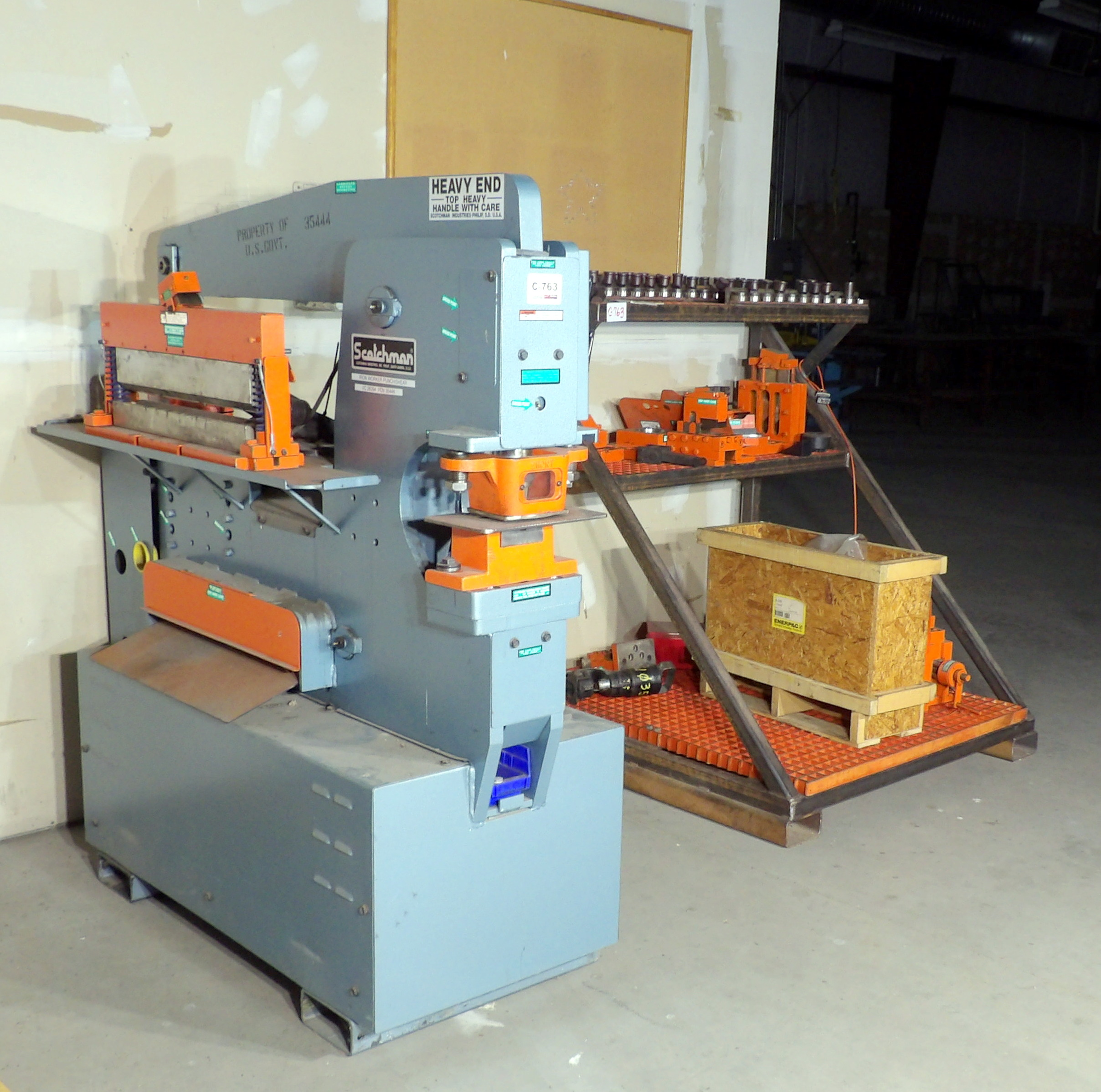 Scotchman #6509-24M, Hydraulic Ironworker, 2,500 lb. hydraulic pressure, punch, shear, rod shear, notcher - Image 2