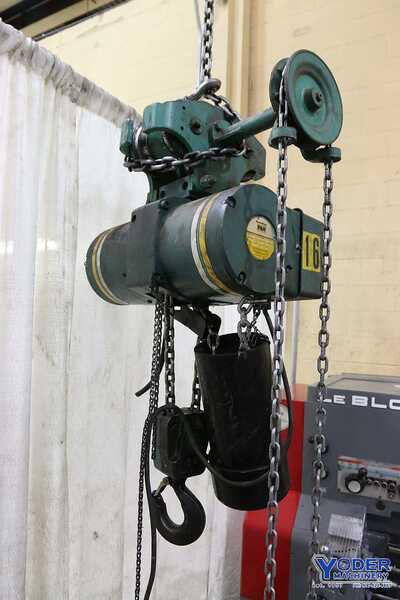 2 Ton, P & h, chain hoist, #68722 - Image 8