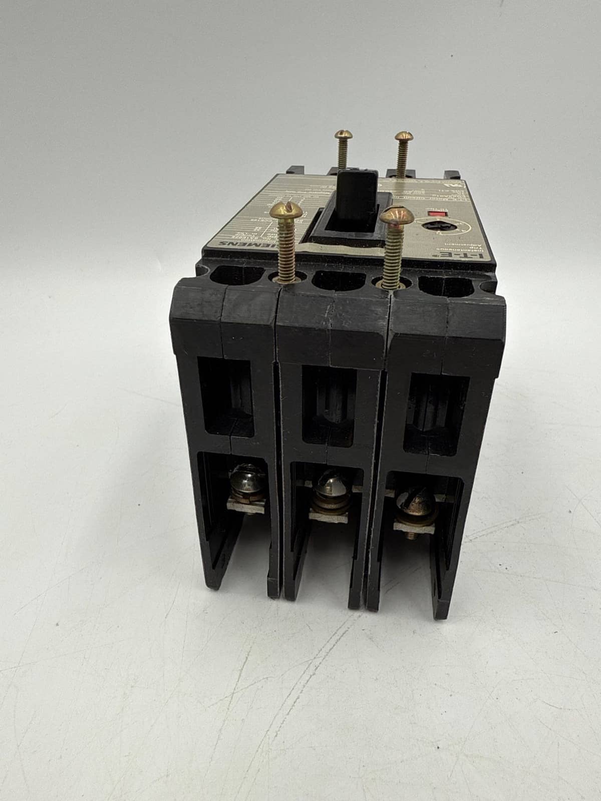 10 Amps, ITE #ED63A010, Circuit Breaker, 3-Pole, 600 Volts, Bolt-On - Image 7