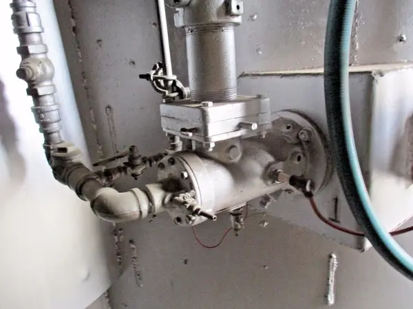 60" diameter x 72" H Annealing Furnace, gas-fired, hydrogen gas, 2150°F, complete w/control - Image 6