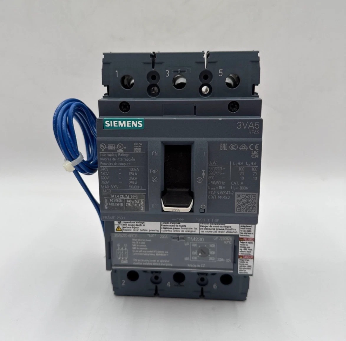 200 Amps, Siemens #3VA5220-6EC31-0AA0, Circuit Breaker, 3-Pole, 600 Volts, Shunt Trip, NEW - Image 2
