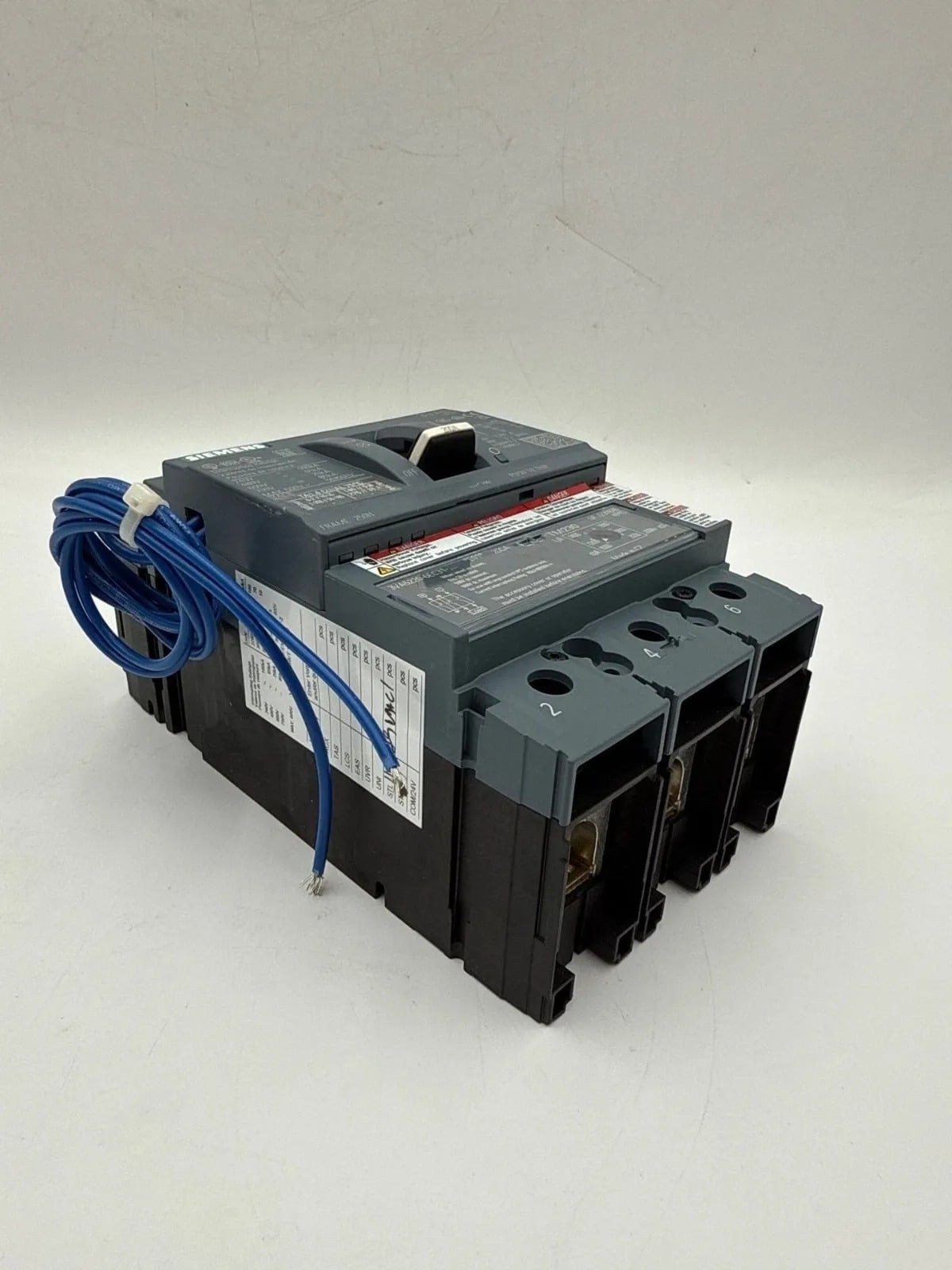 200 Amps, Siemens #3VA5220-6EC31-0AA0, Circuit Breaker, 3-Pole, 600 Volts, Shunt Trip, NEW - Image 8