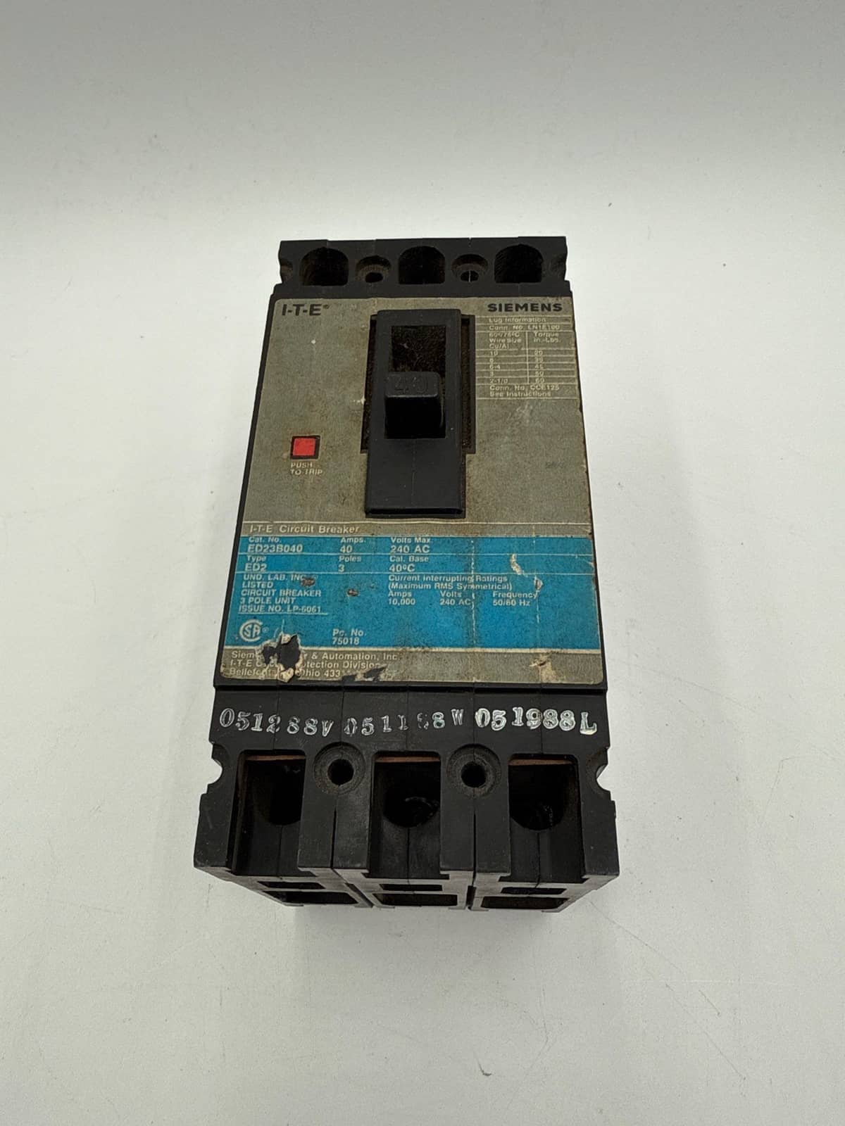 40 Amps, Siemens #ED23B040, Circuit Breaker, 3-Pole, 240 Volts - Image 2