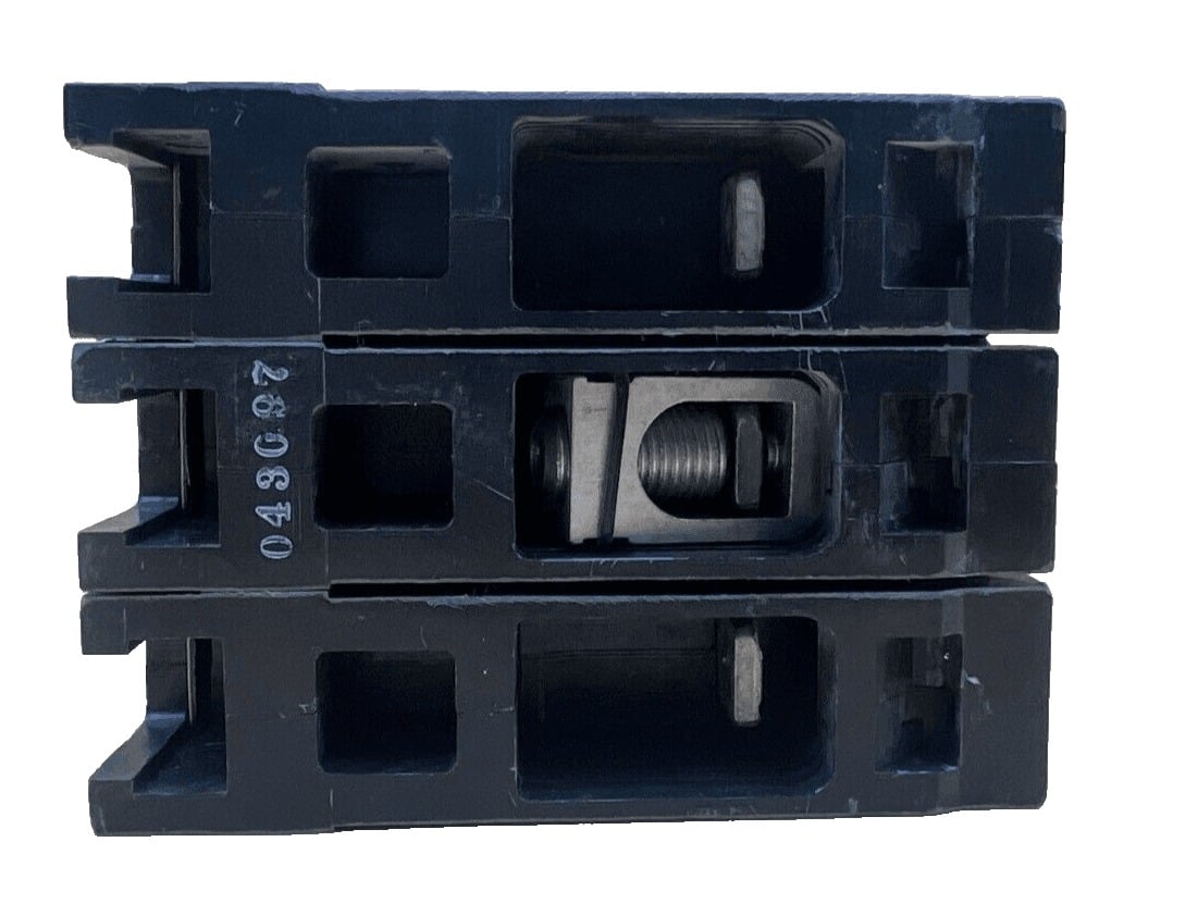 125 Amps, Siemens #ED43B125, Circuit Breaker, 3-Pole, 480 Volts, Bolt-On - Image 6