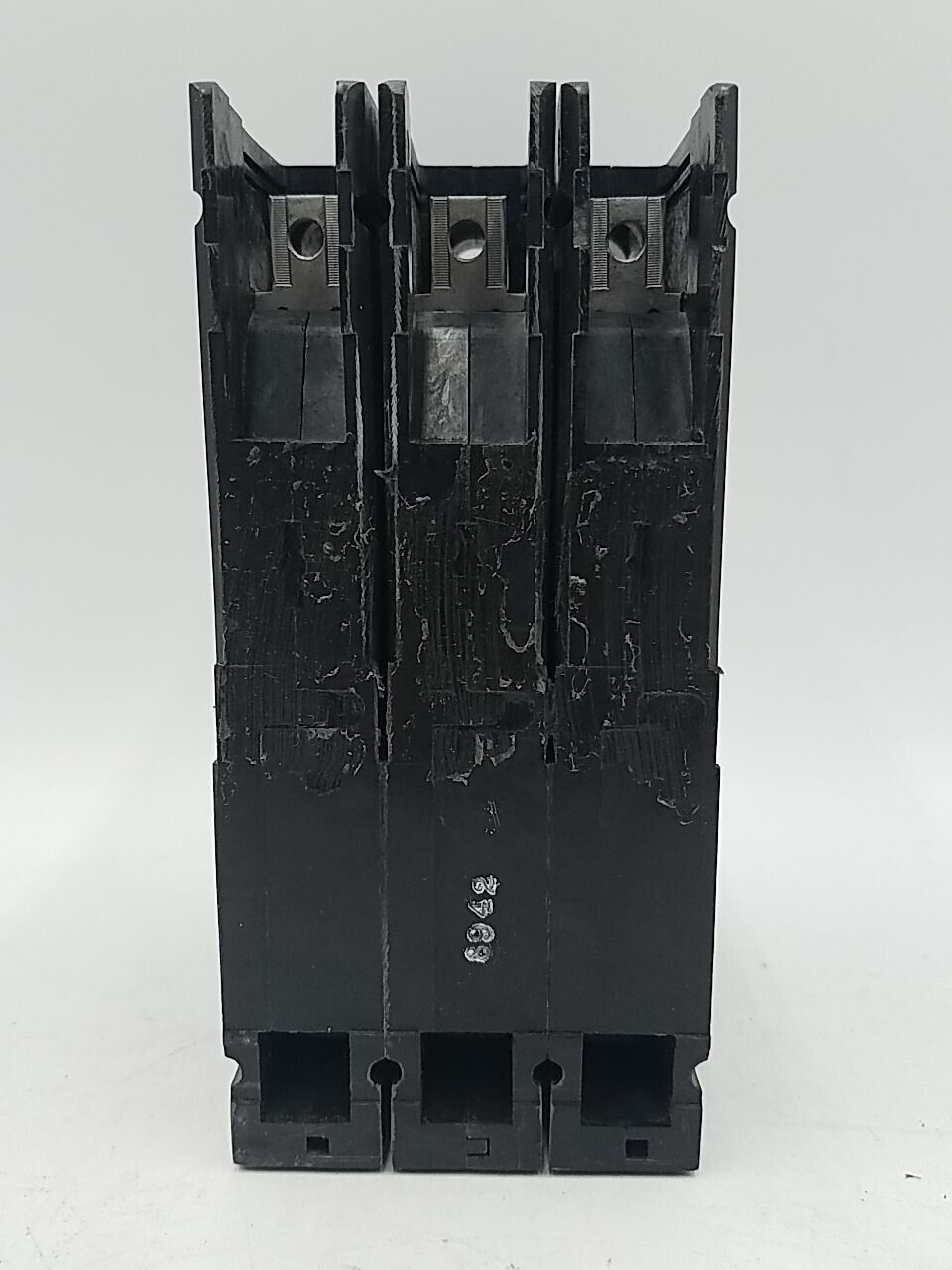 100 Amps, Siemens #ED63A100, Circuit Breaker, 3-Pole, 600 Volts, Bolt-On - Image 3