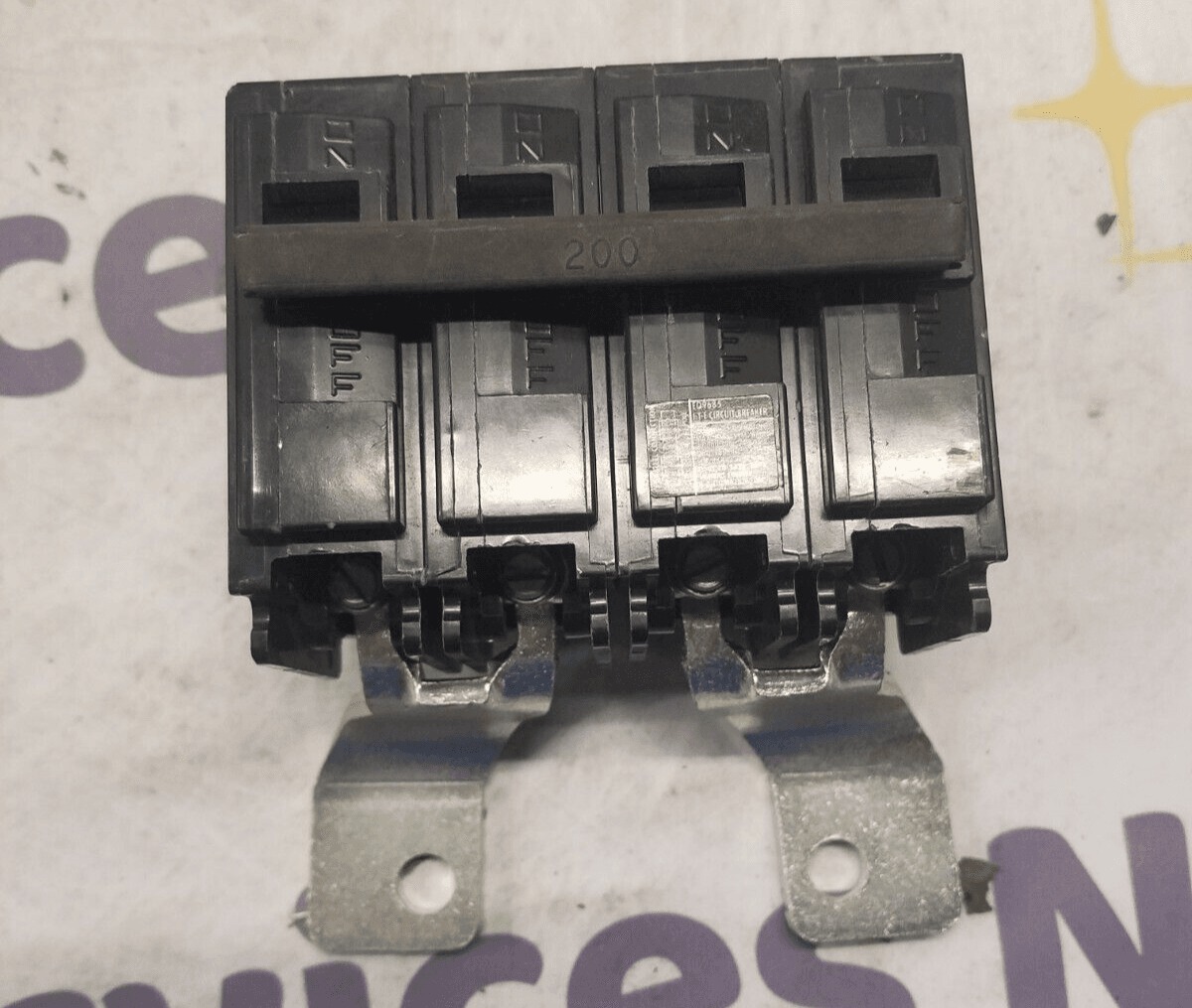 200 Amps, Siemens #EQ9685R, Circuit Breaker, 4-Pole, 240 Volts, NEW - Image 2