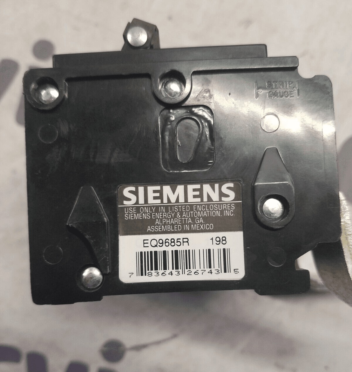 200 Amps, Siemens #EQ9685R, Circuit Breaker, 4-Pole, 240 Volts, NEW - Image 3