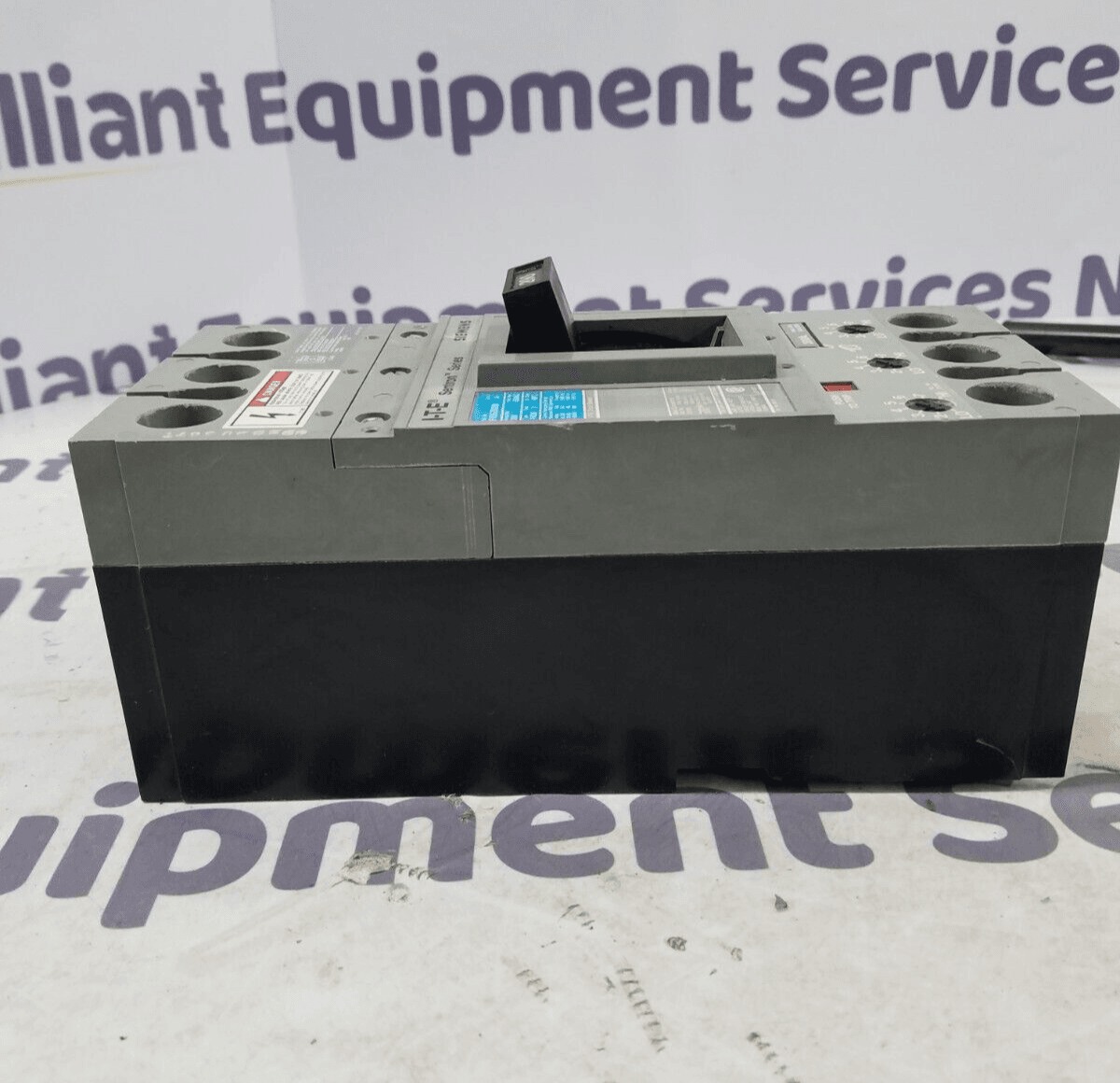 200 Amps, Siemens #FXD63B200, Circuit Breaker, 3-Pole, 600 Volts, Bolt-On - Image 4